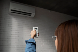 Cara menghemat listrik - Gunakan AC Dengan Bijak