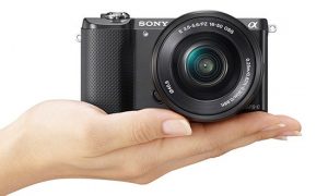 Sony A5000 - Kamera Mirrorless Murah 